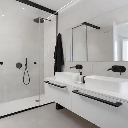 Rokabella Luxury Villas * 아데제