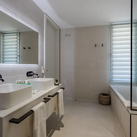 빌라 Rokabella Luxury Villas 아데제