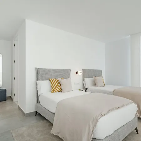 빌라 Rokabella Luxury Villas 아데제